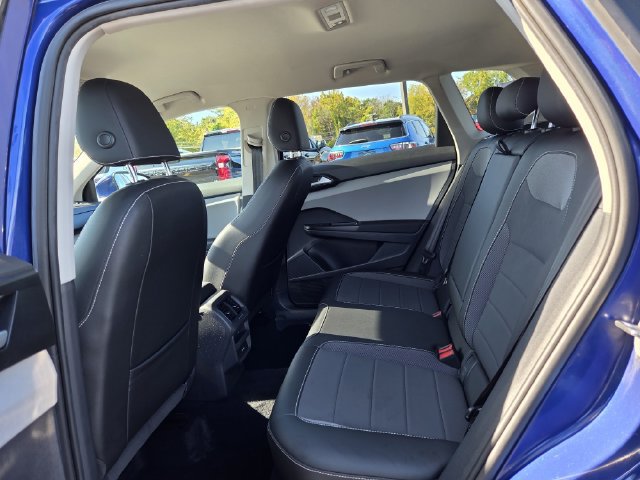 2022 Volkswagen Taos SE - Photo 11