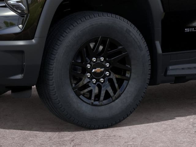 2026 Chevrolet Silverado EV LT - Photo 9