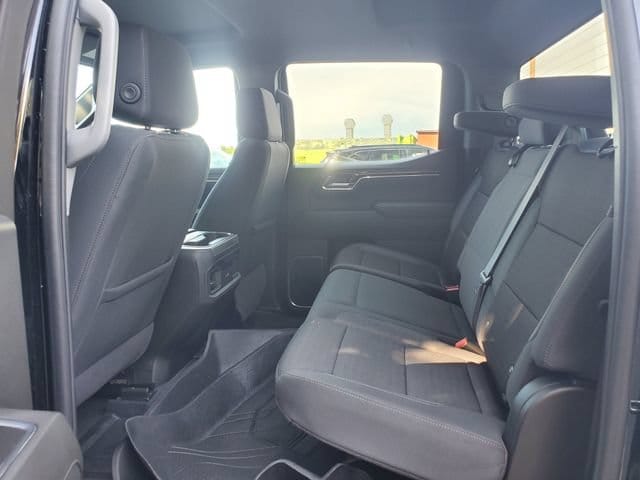 2024 Chevrolet Silverado 1500 RST - Photo 13