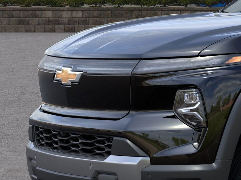 2026 Chevrolet Silverado EV LT - Photo 13