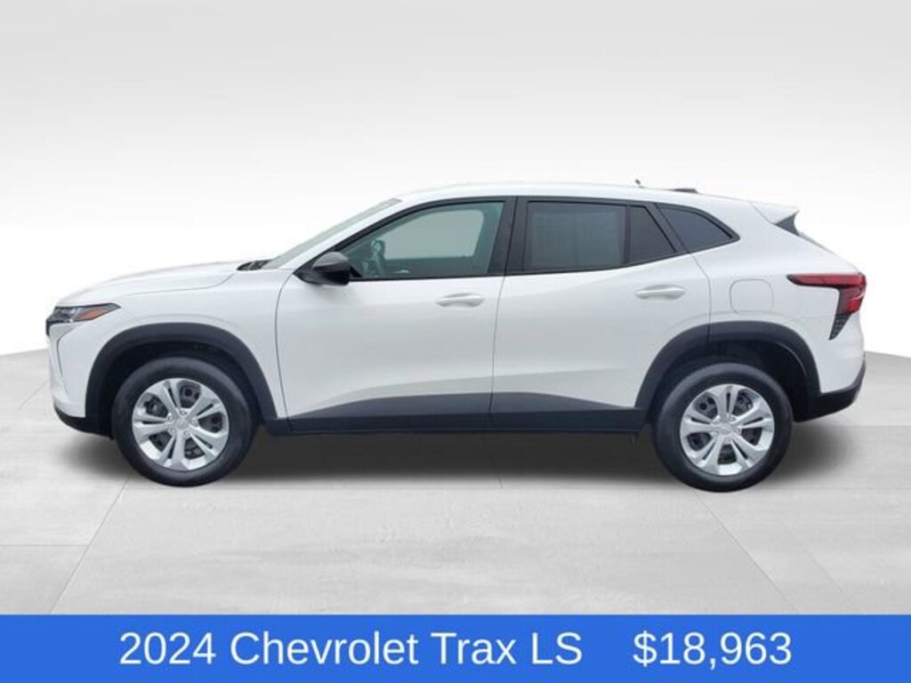 Used 2024 Chevrolet Trax LS SUV