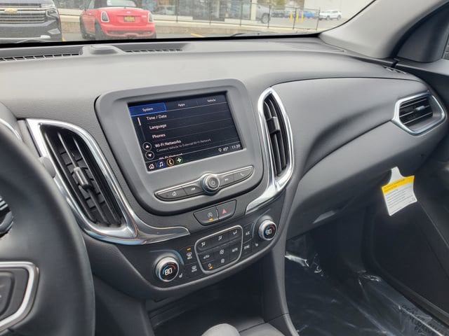 2024 Chevrolet Equinox LT - Photo 29