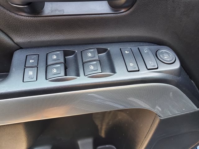 2017 Chevrolet Silverado 1500 LT Z71 - Photo 19