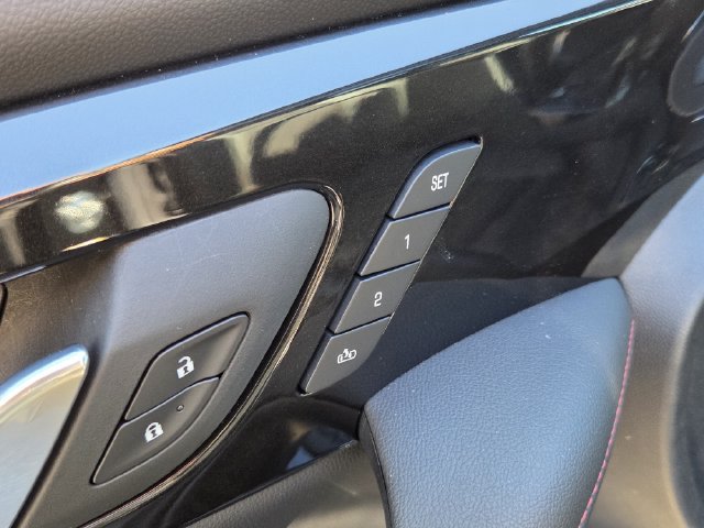 2025 Chevrolet Blazer RS - Photo 18