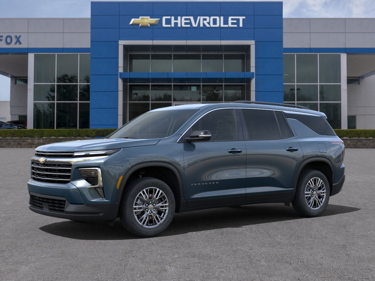 2025 Chevrolet Traverse photo 2