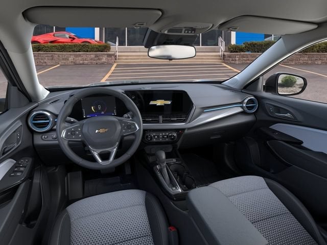 2026 Chevrolet Trax LT - Photo 15