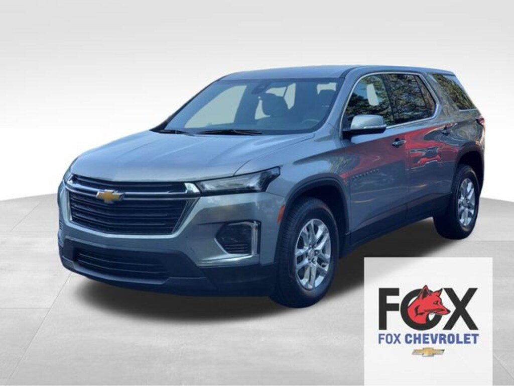 Used 2023 Chevrolet Traverse LS SUV
