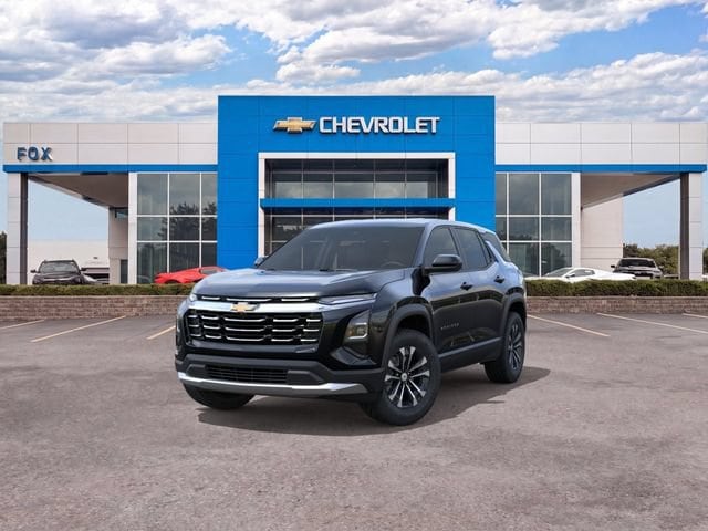 2027 Chevrolet Equinox LT - Photo 8