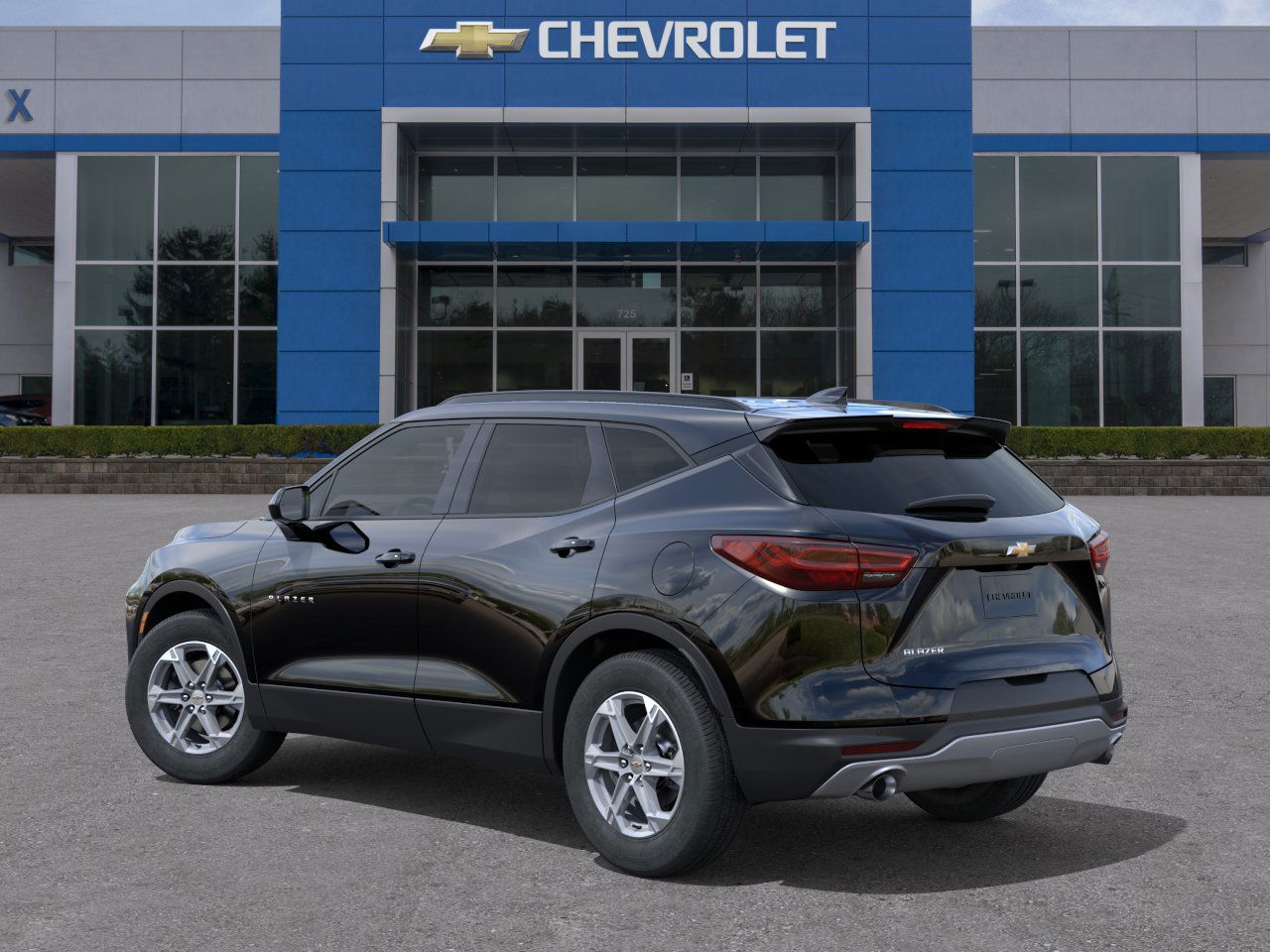 2025 Chevrolet Blazer 2LT photo 2
