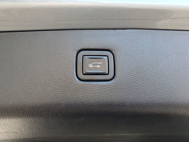 2023 Chevrolet Blazer 2LT - Photo 11