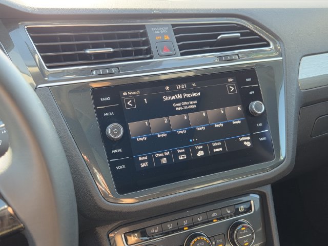 2020 Volkswagen Tiguan SEL - Photo 27