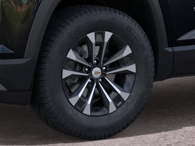 2027 Chevrolet Equinox LT - Photo 9