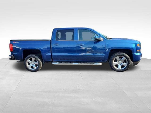 2017 Chevrolet Silverado 1500 LT Z71 - Photo 6