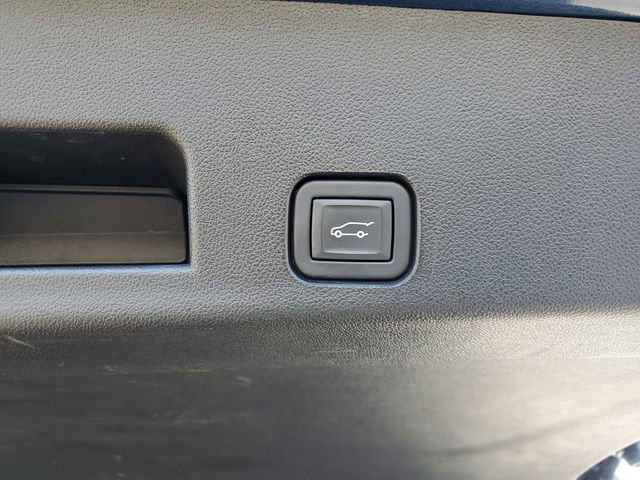 2024 Chevrolet Traverse 1LT - Photo 12