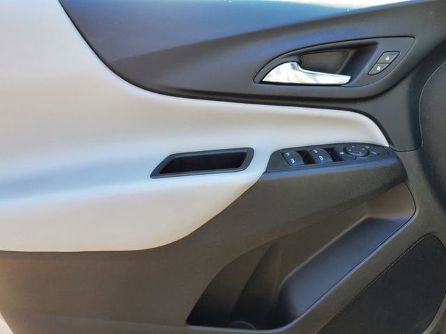 2024 Chevrolet Equinox LS - Photo 18