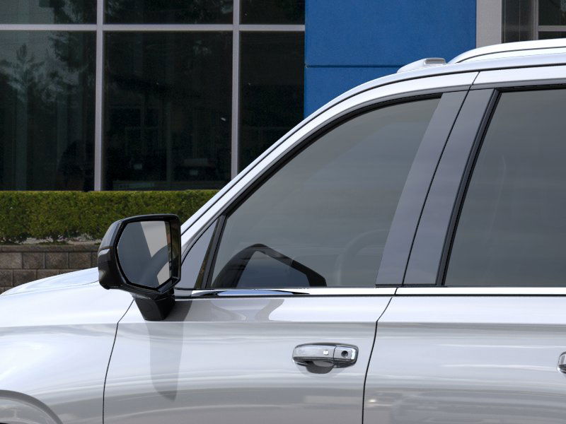 2025 Chevrolet Suburban Premier - Photo 12