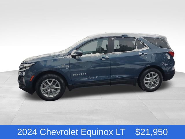 2024 Chevrolet Equinox LT photo 2