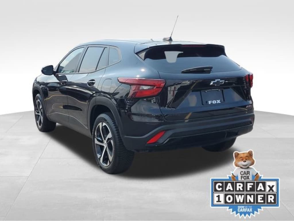 Used 2024 Chevrolet Trax 1RS SUV