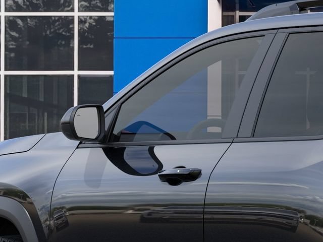 2027 Chevrolet Equinox LT - Photo 12