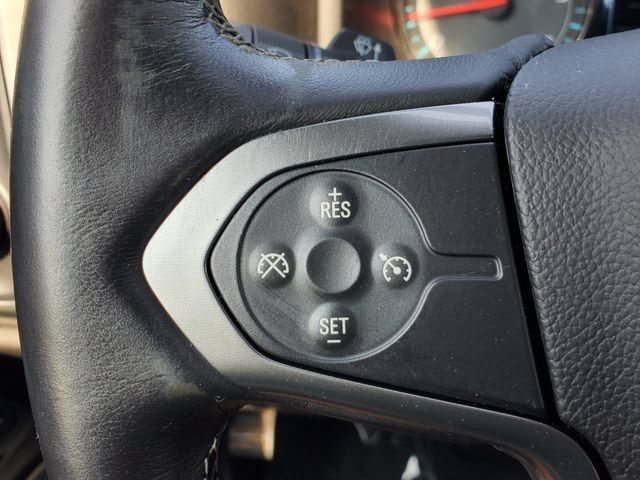 2017 Chevrolet Silverado 1500 LT Z71 - Photo 24