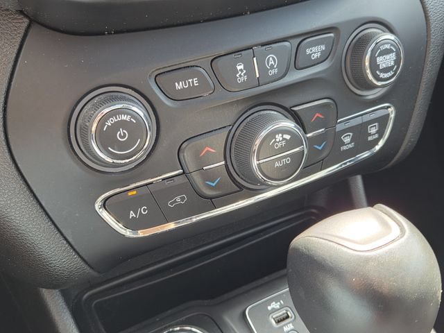 2021 Jeep Cherokee Limited - Photo 32