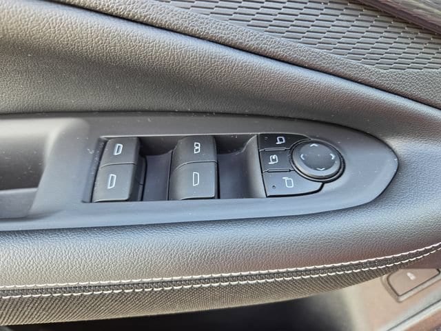 2024 Chevrolet Blazer EV LT - Photo 20