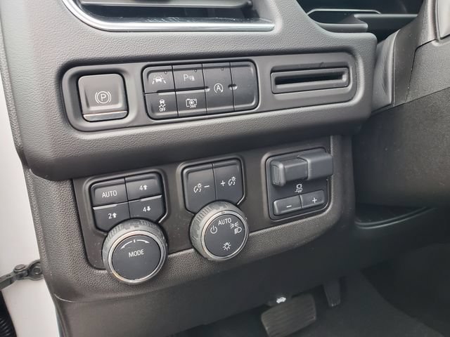 2024 Chevrolet Suburban RST - Photo 26