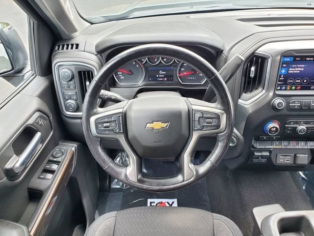 2020 Chevrolet Silverado 1500 LT - Photo 17