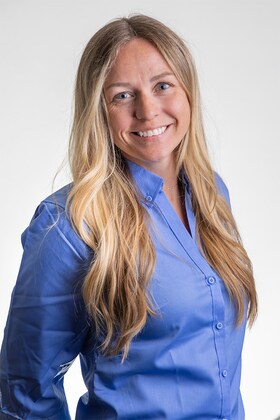 Staff member Stacey Mousseau from af064e78dd54