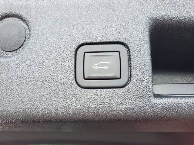 2023 Chevrolet Equinox LT - Photo 12