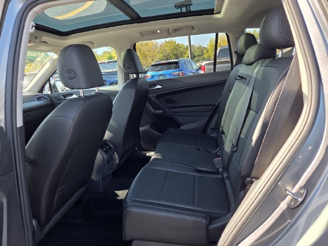 2020 Volkswagen Tiguan SEL - Photo 12