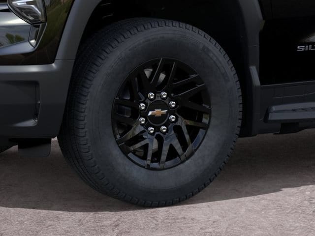 2026 Chevrolet Silverado EV LT - Photo 9