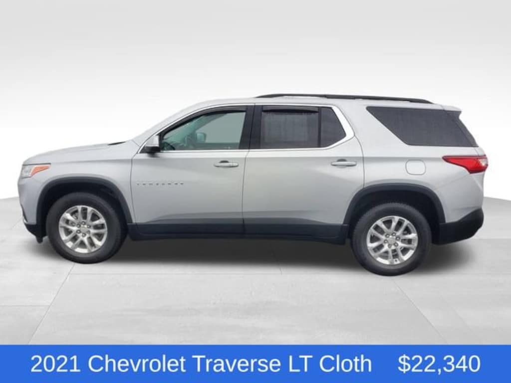 Used 2021 Chevrolet Traverse LT Cloth SUV