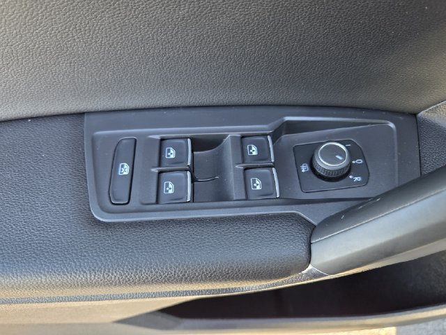 2020 Volkswagen Tiguan SEL - Photo 19