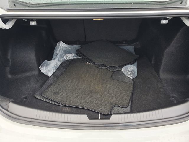 2019 Chevrolet Malibu 1LT - Photo 11