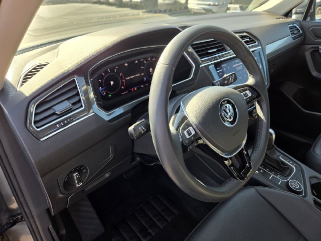 2020 Volkswagen Tiguan SEL - Photo 22