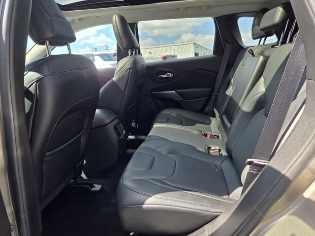 2021 Jeep Cherokee Limited - Photo 12