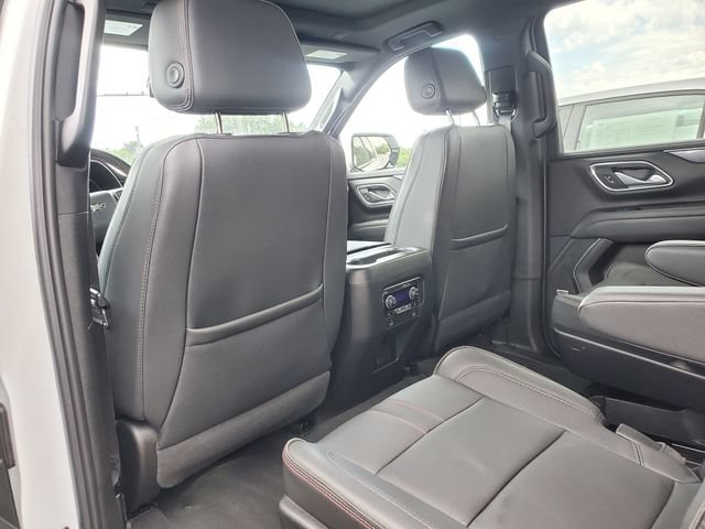 2024 Chevrolet Suburban RST - Photo 15