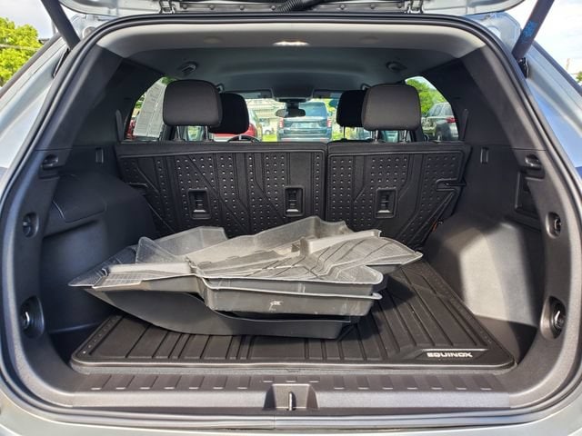 2024 Chevrolet Equinox LT - Photo 12