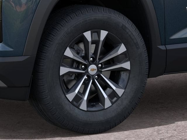 2027 Chevrolet Equinox LT - Photo 9