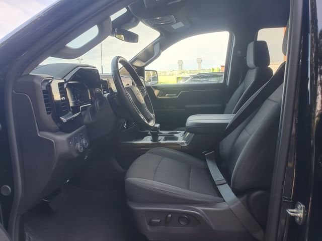 2024 Chevrolet Silverado 1500 RST - Photo 21