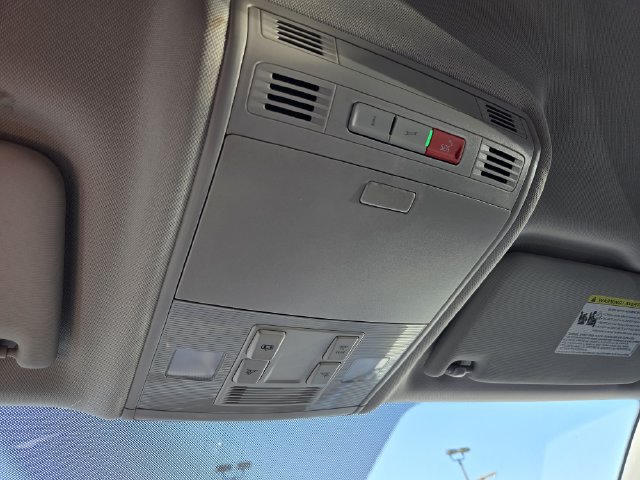 2022 Volkswagen Taos SE - Photo 30