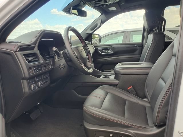 2024 Chevrolet Suburban RST - Photo 23