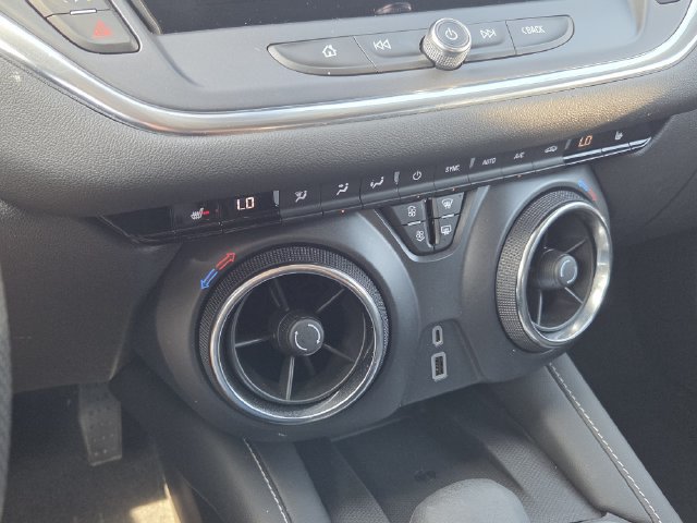 2024 Chevrolet Blazer 2LT - Photo 31