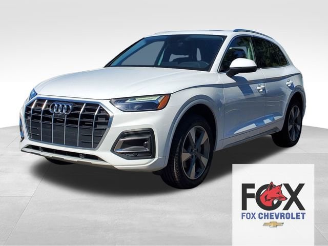 2023 Audi Q5 40 Premium Plus's photo