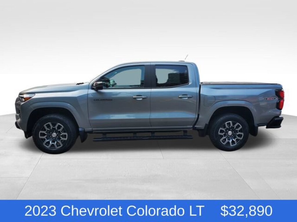 Used 2023 Chevrolet Colorado 4WD LT Truck
