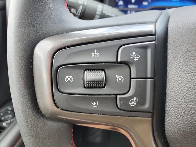 2024 Chevrolet Suburban RST - Photo 27