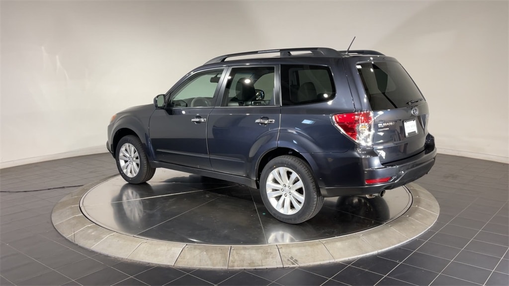 Used 2013 Subaru Forester X Limited with VIN JF2SHAEC3DH426879 for sale in Chicago, IL