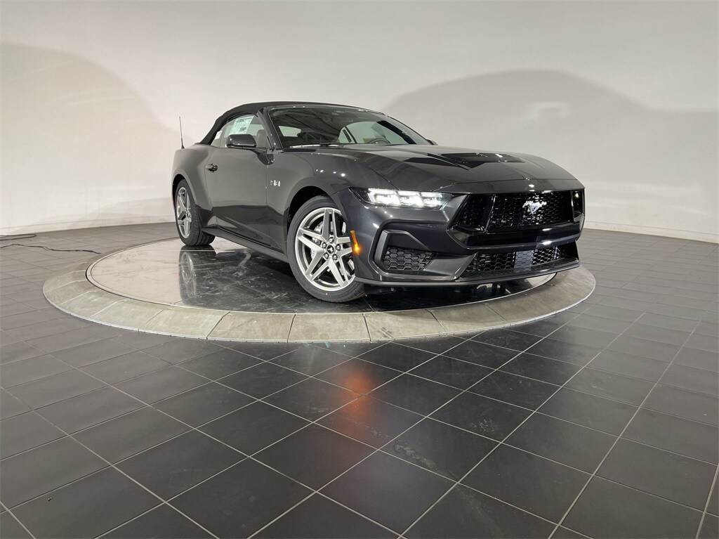 Used 2024 Ford Mustang For Sale at Fox Motors VIN 1FAGP8FFXR5116879