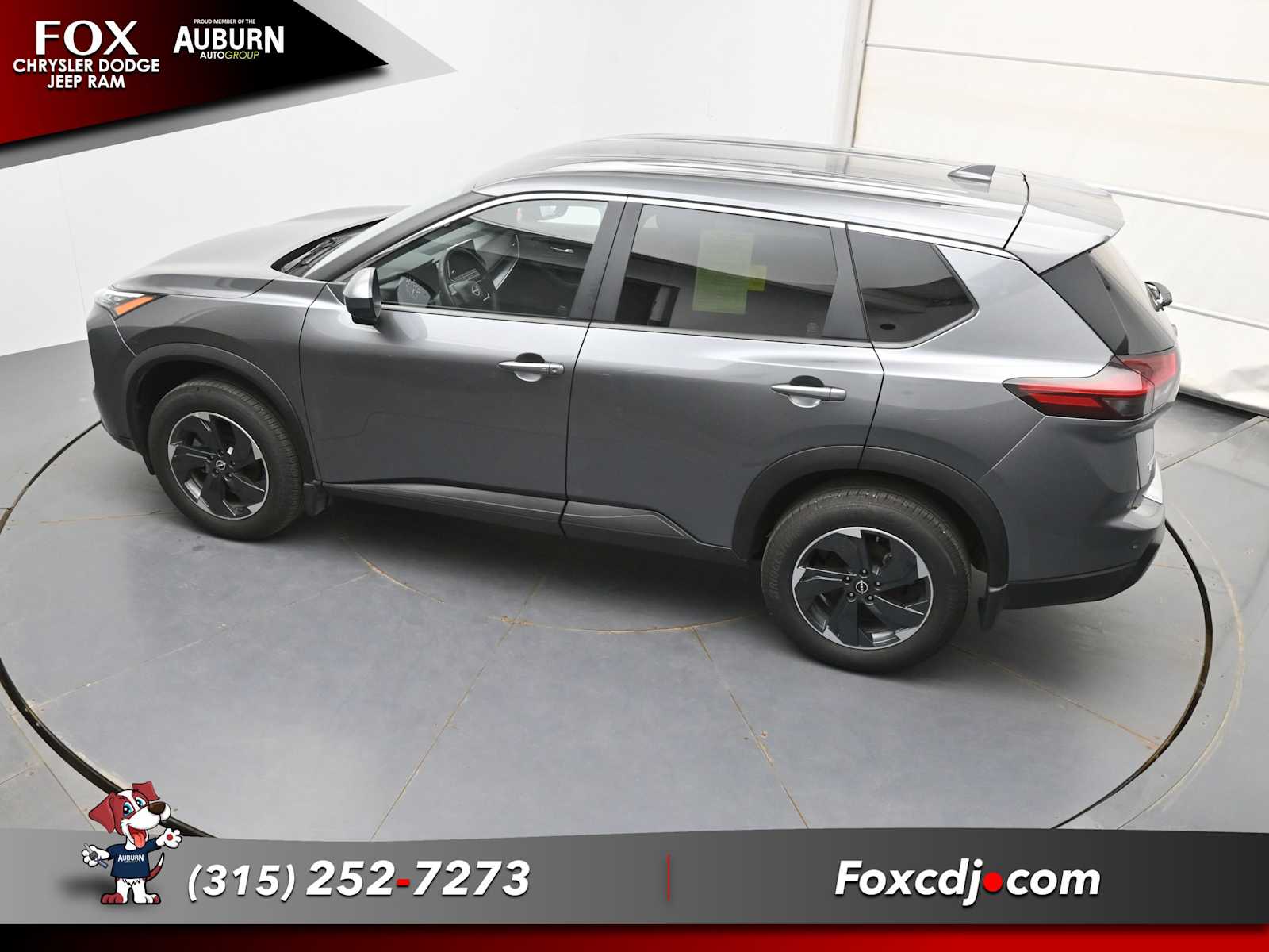 2025 Nissan Rogue SV - Photo 30